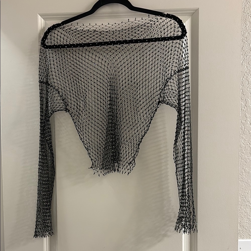 Black Mesh crop top - Picture 7 of 11